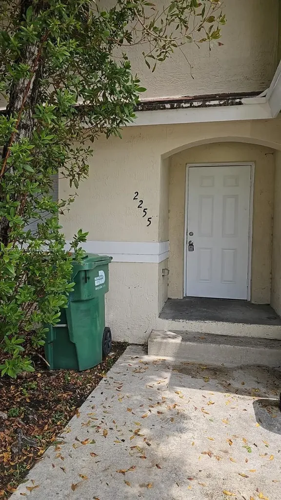 2255 NW 136th Terrace Opa-Locka FL 33054