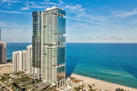 18501 E Collins Sunny Isles Beach FL 33160