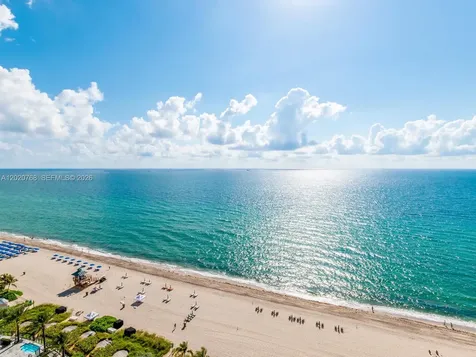 18501 E Collins Sunny Isles Beach FL 33160