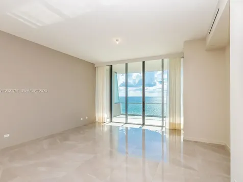 18501 E Collins Sunny Isles Beach FL 33160
