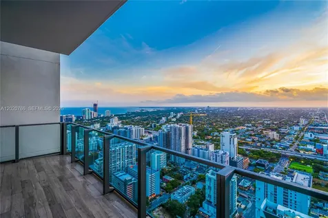 88 SW 7th Street Miami FL 33130