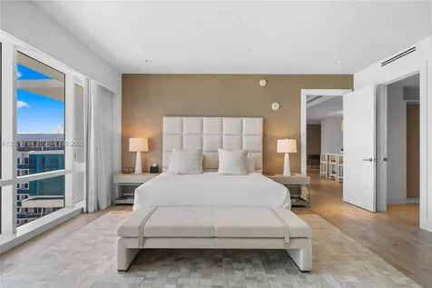 102 24th Street Miami Beach FL 33139