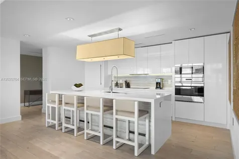 102 24th Street Miami Beach FL 33139