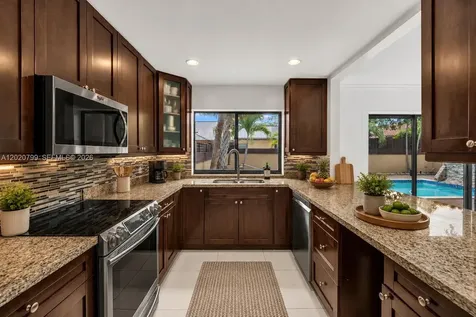 1010 NE 204th Terrace Miami FL 33179