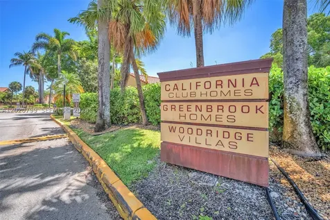 1010 NE 204th Terrace Miami FL 33179