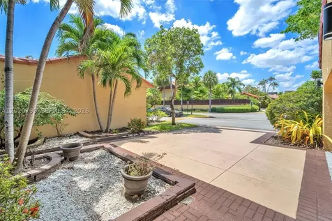 1010 NE 204th Terrace Miami FL 33179
