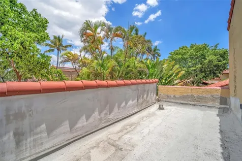 1010 NE 204th Terrace Miami FL 33179