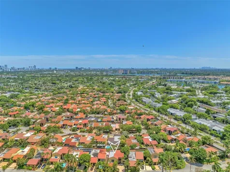 1010 NE 204th Terrace Miami FL 33179
