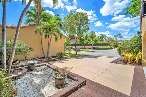 1010 NE 204th Terrace Miami FL 33179