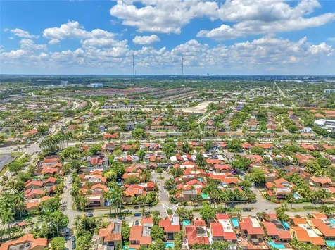 1010 NE 204th Terrace Miami FL 33179