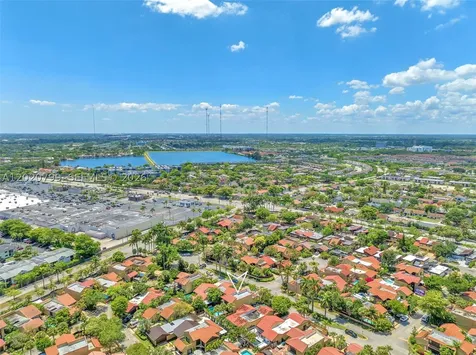 1010 NE 204th Terrace Miami FL 33179