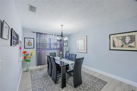 108 Lake Terry Drive West Palm Beach FL 33411