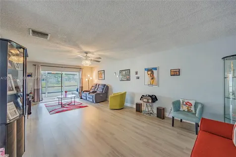 108 Lake Terry Drive West Palm Beach FL 33411