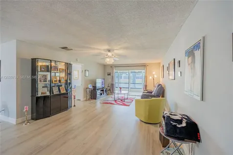 108 Lake Terry Drive West Palm Beach FL 33411