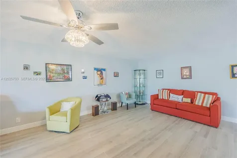 108 Lake Terry Drive West Palm Beach FL 33411
