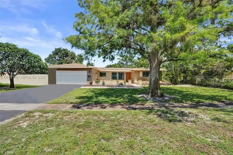 480 SW 55th Avenue Plantation FL 33317