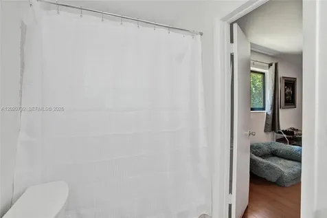 480 SW 55th Avenue Plantation FL 33317