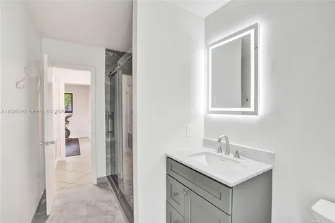 480 SW 55th Avenue Plantation FL 33317