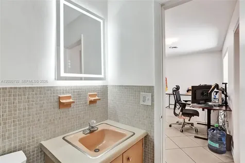 480 SW 55th Avenue Plantation FL 33317