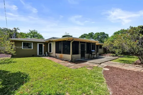 480 SW 55th Avenue Plantation FL 33317