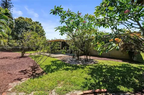 480 SW 55th Avenue Plantation FL 33317