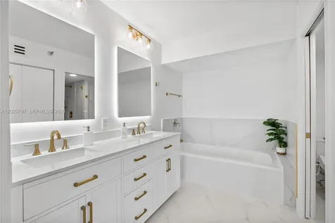 19101 NE 36th Court Aventura FL 33180