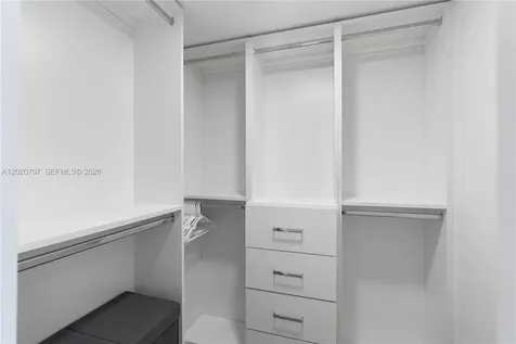 19101 NE 36th Court Aventura FL 33180