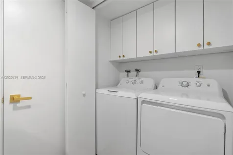 19101 NE 36th Court Aventura FL 33180