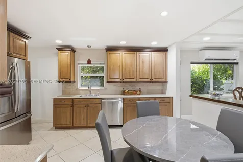 3149 Hollywood Boulevard Hollywood FL 33021