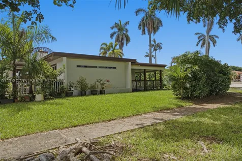 3149 Hollywood Boulevard Hollywood FL 33021