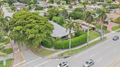 3149 Hollywood Boulevard Hollywood FL 33021