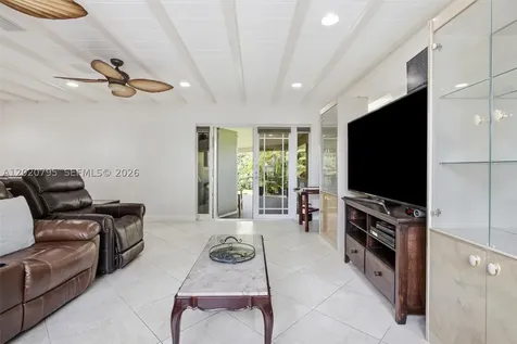 3149 Hollywood Boulevard Hollywood FL 33021