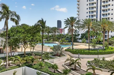 21205 Yacht Club Drive Aventura FL 33180