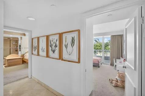 21205 Yacht Club Drive Aventura FL 33180