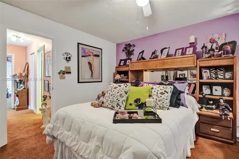 30 Cedar Road Hollywood FL 33021