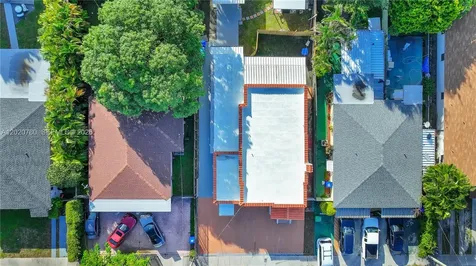 536 NW 25th Avenue Miami FL 33125