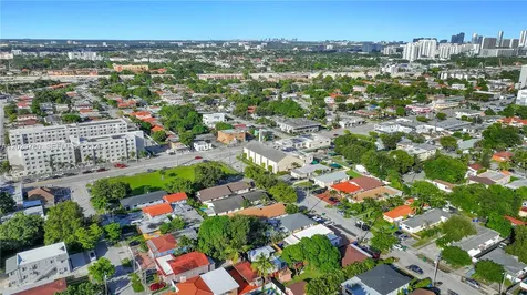 536 NW 25th Avenue Miami FL 33125