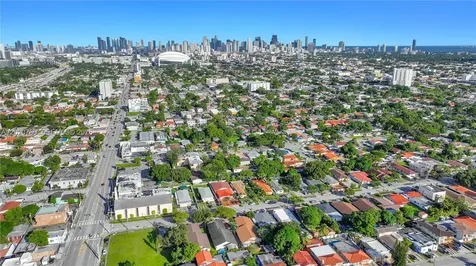 536 NW 25th Avenue Miami FL 33125