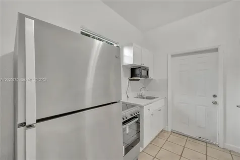 536 NW 25th Avenue Miami FL 33125