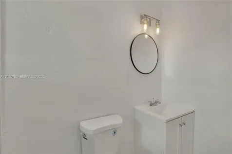 536 NW 25th Avenue Miami FL 33125