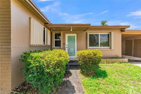 2240 NW 175th Street Miami Gardens FL 33056