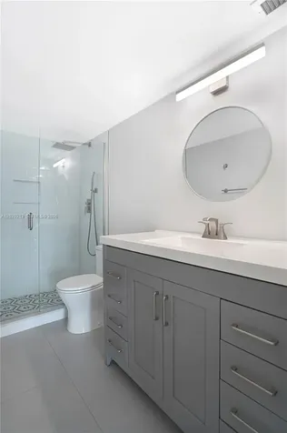 8233 Harding Avenue Miami Beach FL 33141
