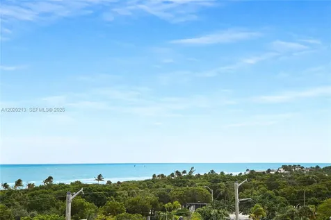 8233 Harding Avenue Miami Beach FL 33141