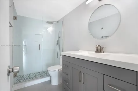 8233 Harding Avenue Miami Beach FL 33141