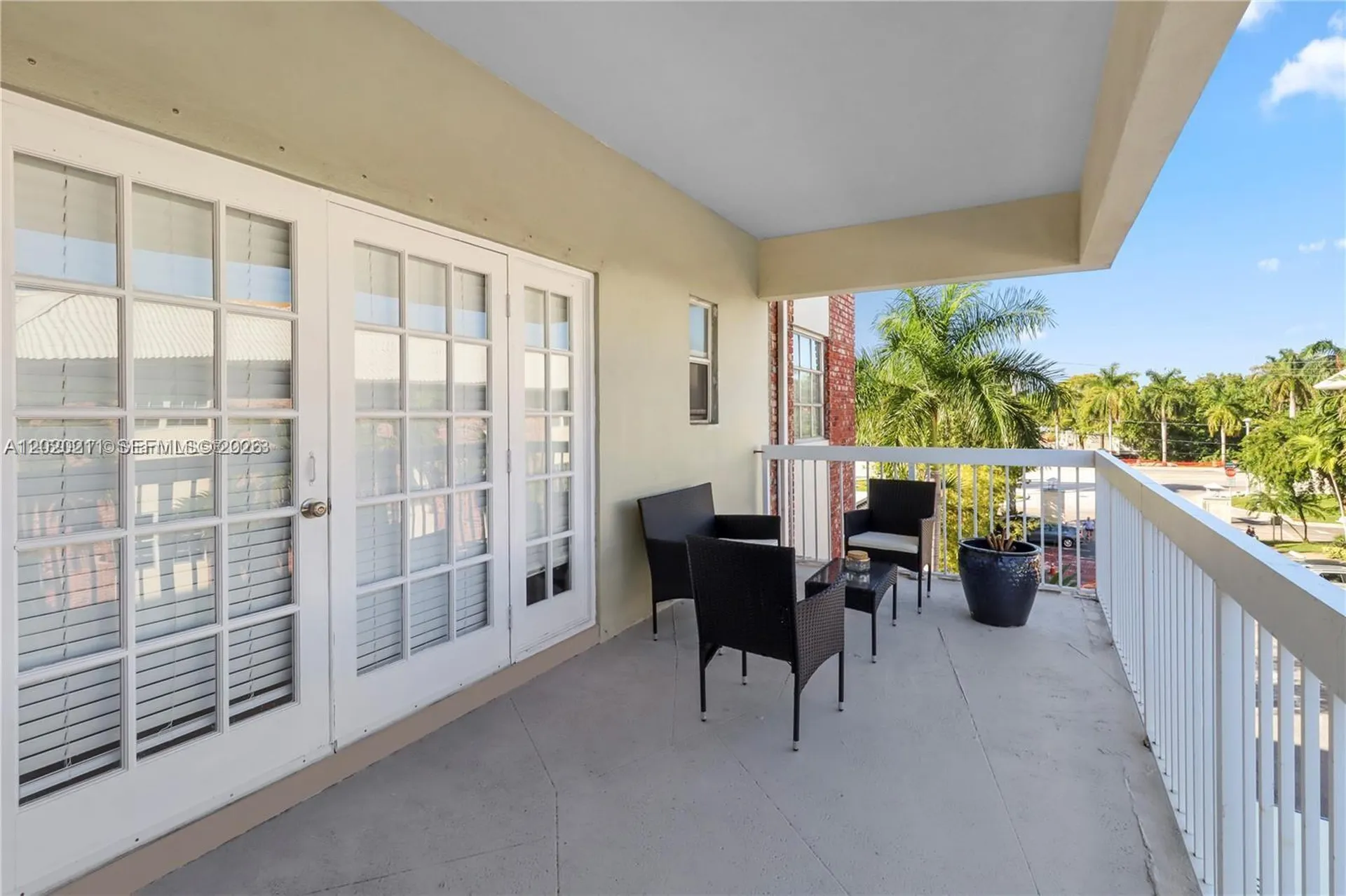 2420 SE 17th Causeway Fort Lauderdale FL 33316