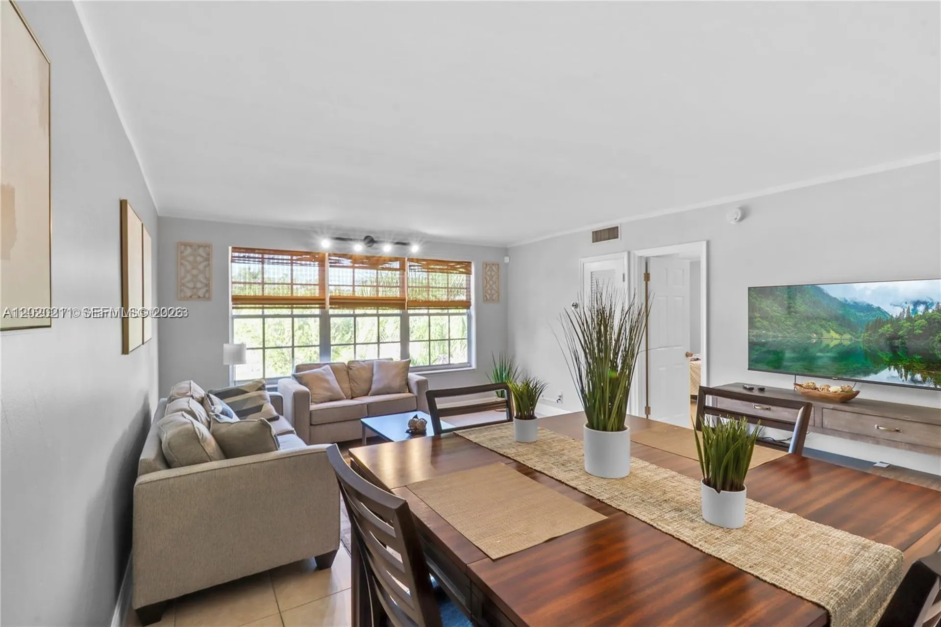 2420 SE 17th Causeway Fort Lauderdale FL 33316