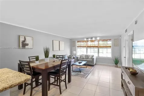 2420 SE 17th Causeway Fort Lauderdale FL 33316
