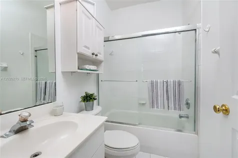 5610 NW 114th Place Doral FL 33178