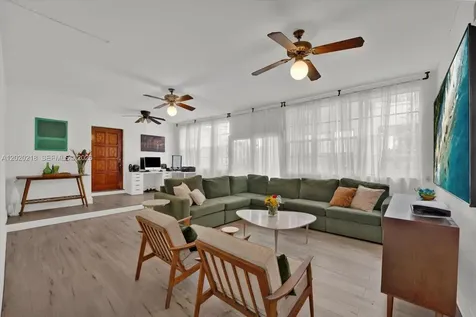 725 NW 24th Court Miami FL 33125