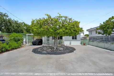 725 NW 24th Court Miami FL 33125